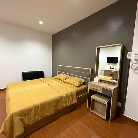 Rabbit Hotel Фечабун Екстериор снимка